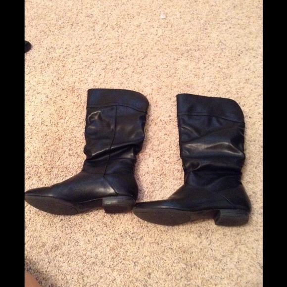 Black Boots