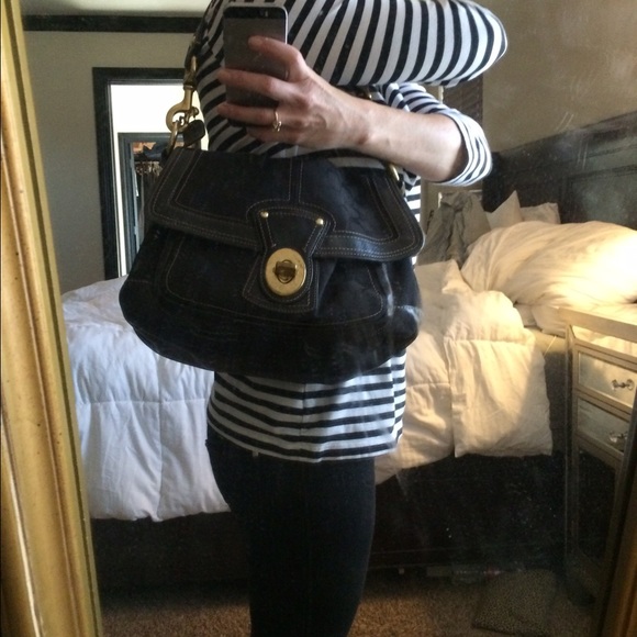 Additional Pics of Coach - Picture 2 of 3