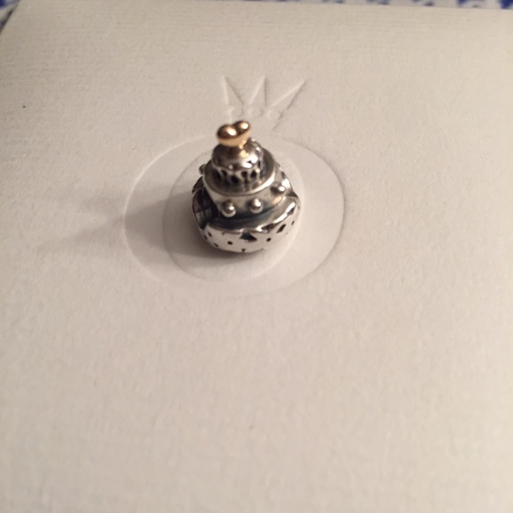 Pandora celebration cake charm