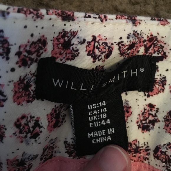 Printed Short - Picture 2 of 3