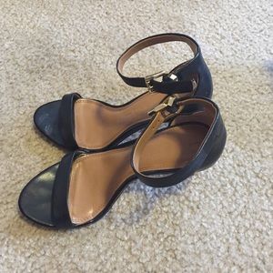 Black & tan sexy heels