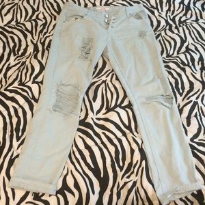 POWDER BLUE DISTRESS BOYFRIEND JEANS SIZE2