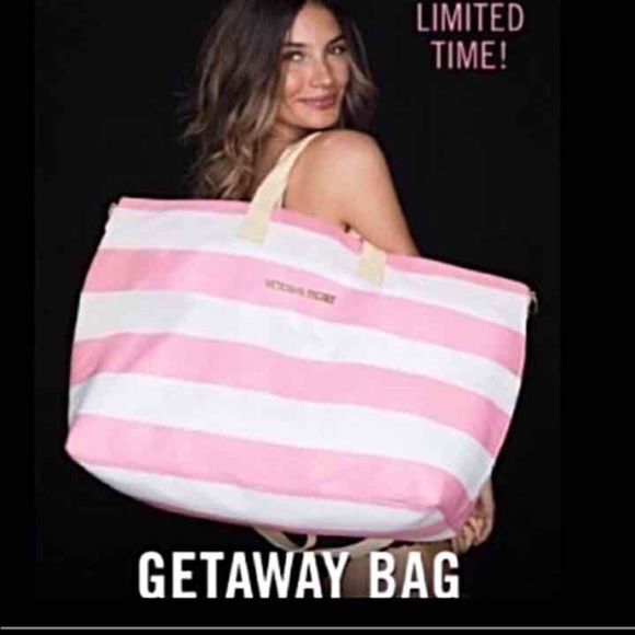 VS hard to find weekender travel bag