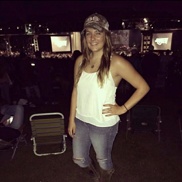 Meet your Posher, Devon - Picture 1 of 1