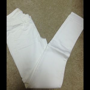 AE White Skinny jegging