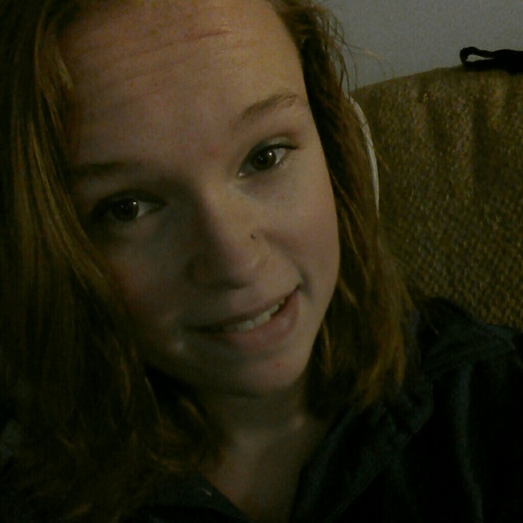 Meet your Posher, Mercedes