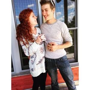 Meet your Posher, Kaleigh