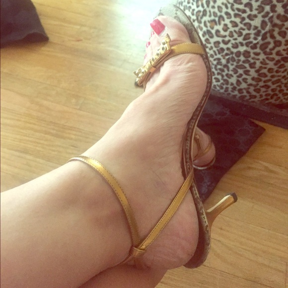 Gucci shoes