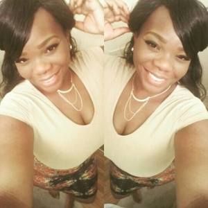 Meet your Posher, Avery