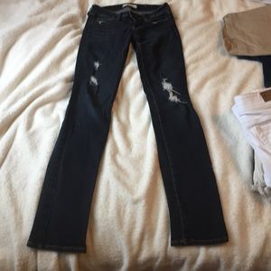 Bullhead Black skinny destroyed jeans