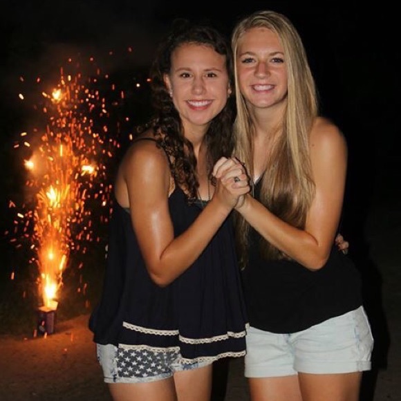 Meet your Posher, Mackenzi