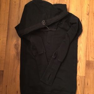Black Lululemon Pullover
