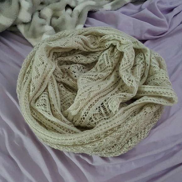 American eagle scarf