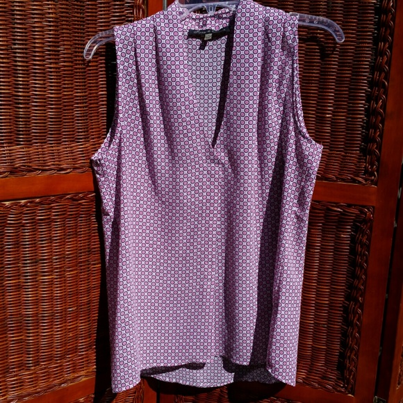 Rose & Olive Sleeveless Top