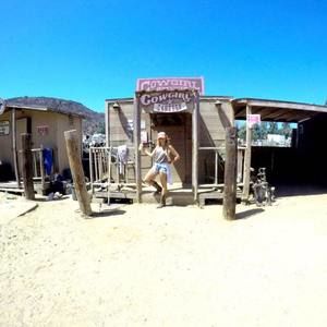 Meet your Posher, Kaila