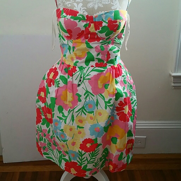 Lilly Pulitzer Dresses & Skirts - Lilly Pulitzer Dress