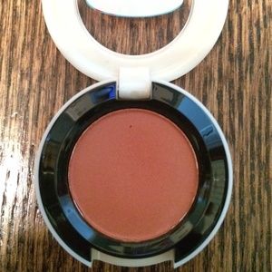MAC LE Saffron Eyeshadow from To The Beach