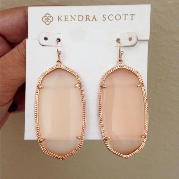 Kendra Scott Rose Gold Danielles!