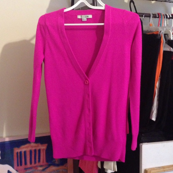 Forever 21 Sweaters - Sale! Forever 21 Fuchsia Cardigan V Neck