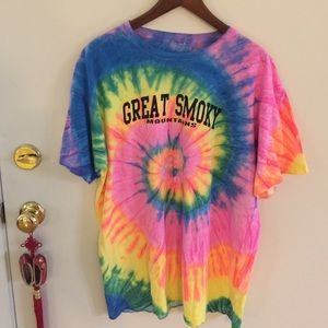 Tie-dye T-shirt💜💛💚💙💗💖