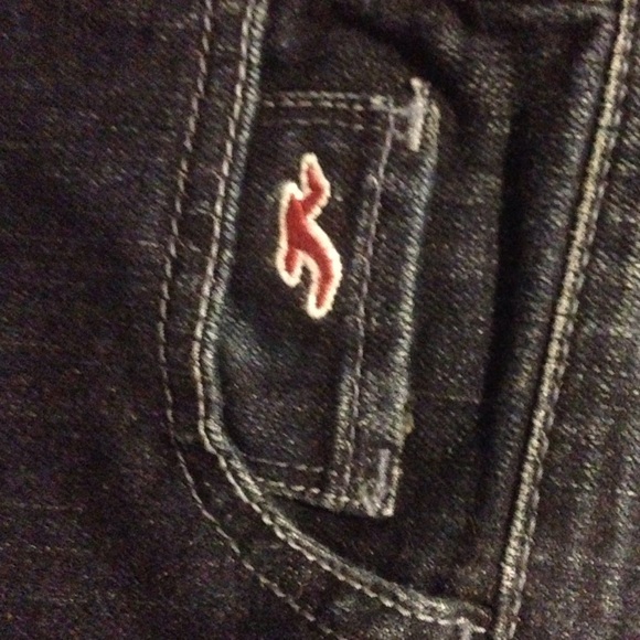 Hollister denim shorts - Picture 2 of 3