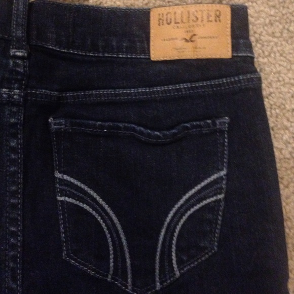 Hollister denim shorts - Picture 3 of 3