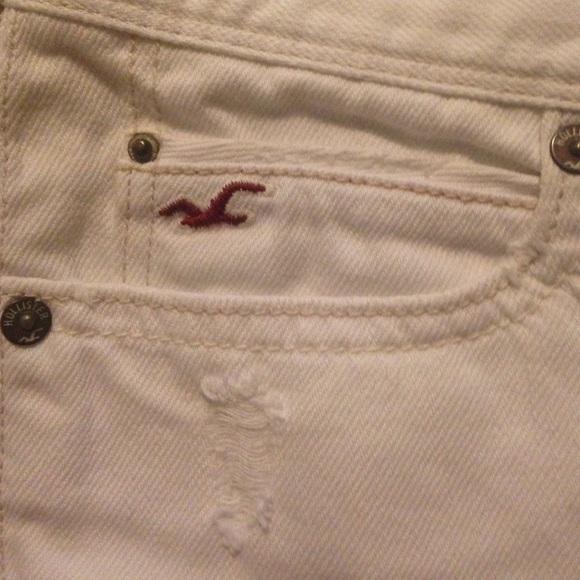 Hollister white skirt - Picture 2 of 4