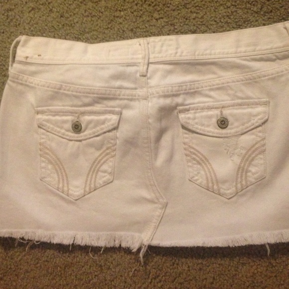 Hollister white skirt - Picture 3 of 4