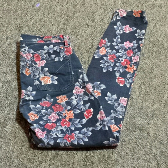 SOLD**COH Citizens of Humanity Skinny Floral Jeans - Picture 2 of 4