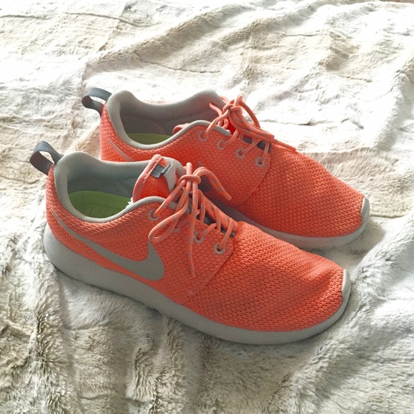 Nike Roshe Runs