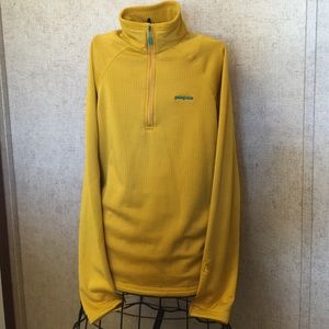 Patagonia zip fleece