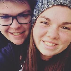 Meet your Posher, Carly