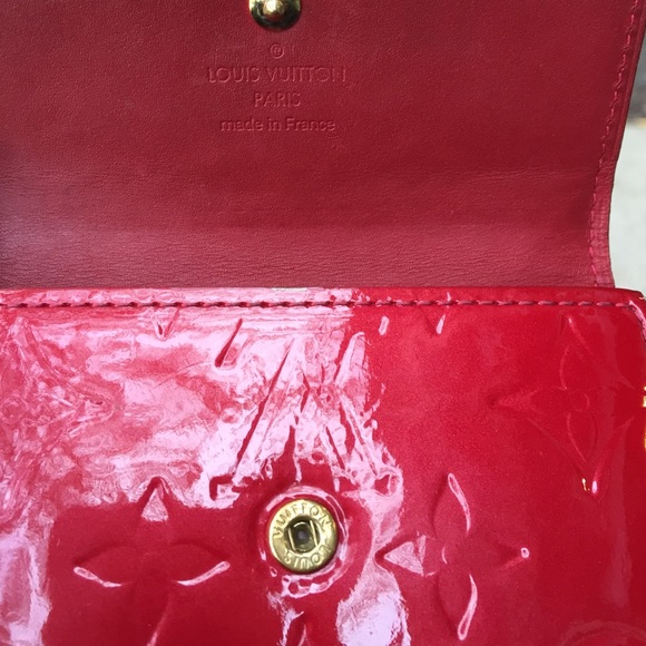 Authentic Louis Vuitton Vernis Elise wallet - Picture 2 of 4