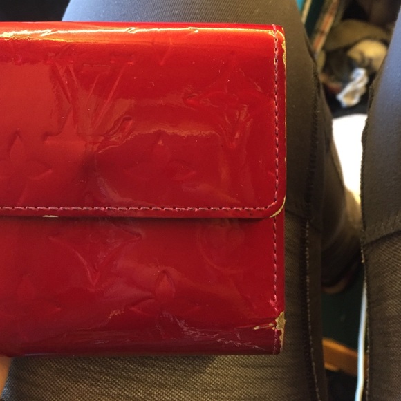 Authentic Louis Vuitton Vernis Elise wallet - Picture 4 of 4