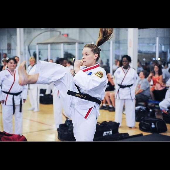 Meet your Posher, Rebecca - Picture 2 of 3