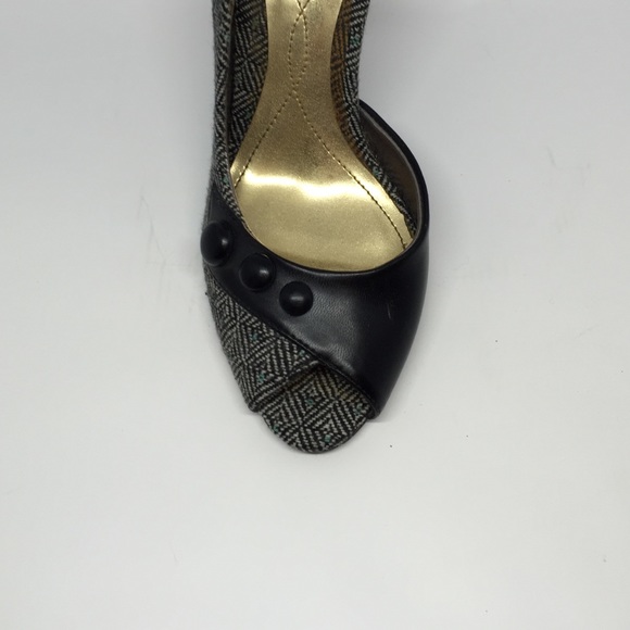 Perfect Fall Pumps - Picture 4 of 4