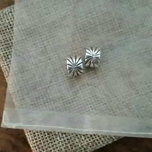 Reserved for @tarajada Pandora Sunburst Lock Clips