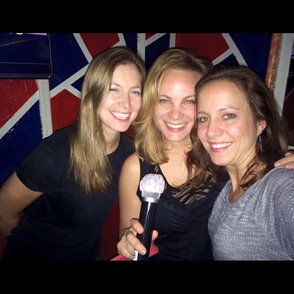 Meet your Posher, Hayley - Picture 1 of 1