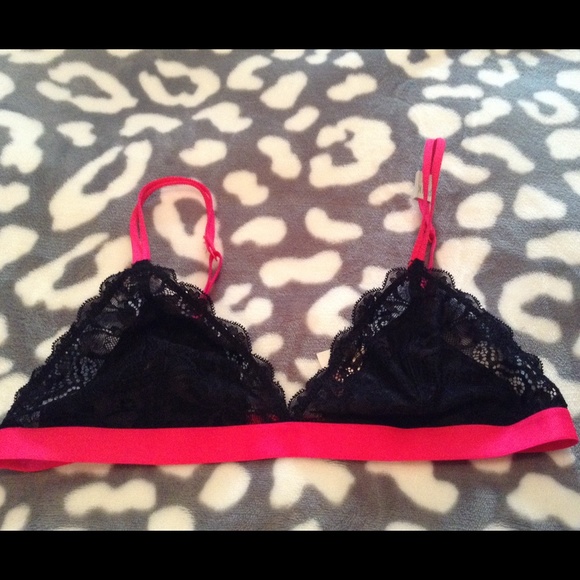 PINK Victoria's Secret Other - VS Pink Black and Hot Pink Bralette 🎀