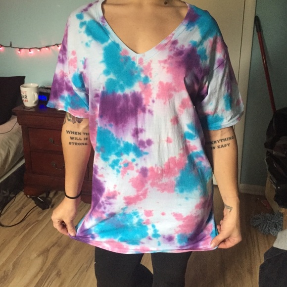 M Tie-Dye Purple, Pink, and Blue V neck - Picture 2 of 3