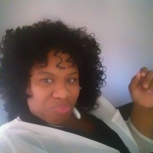 Meet your Posher, Talisha