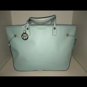 Henri Bendel West 57th E/W Tote~Tiffany Light Blue