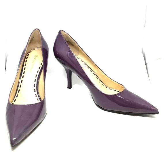 Purple patent leather pumps