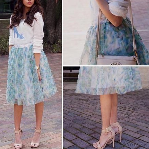 LC Lauren Conrad Floral Tulle Midi Skirt - Picture 3 of 4