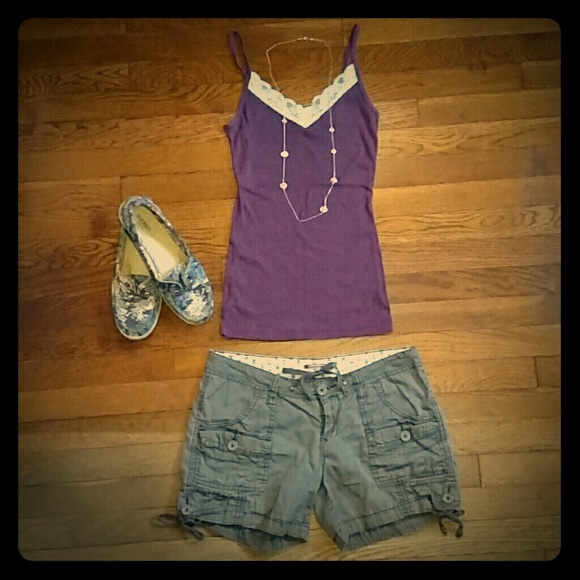 Unionbay cargo shorts - size 7