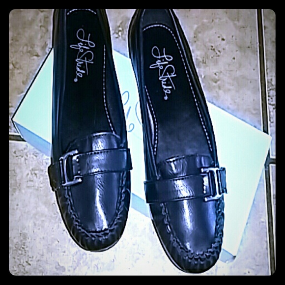 Beautiful black life stride  shoes