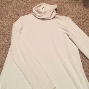 Gorgeous banana republic cowl neck sweater