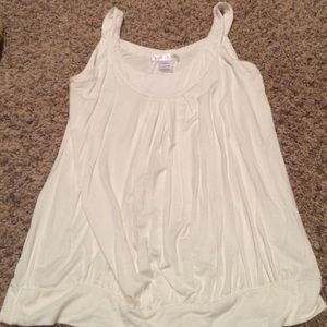 White House black market tank