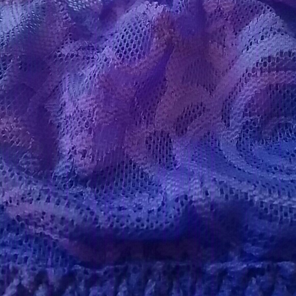 VICTORIA'S Small Secret Blue Lace Bralette NWT - Picture 2 of 3