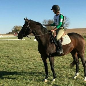 Meet your Posher, Melissa